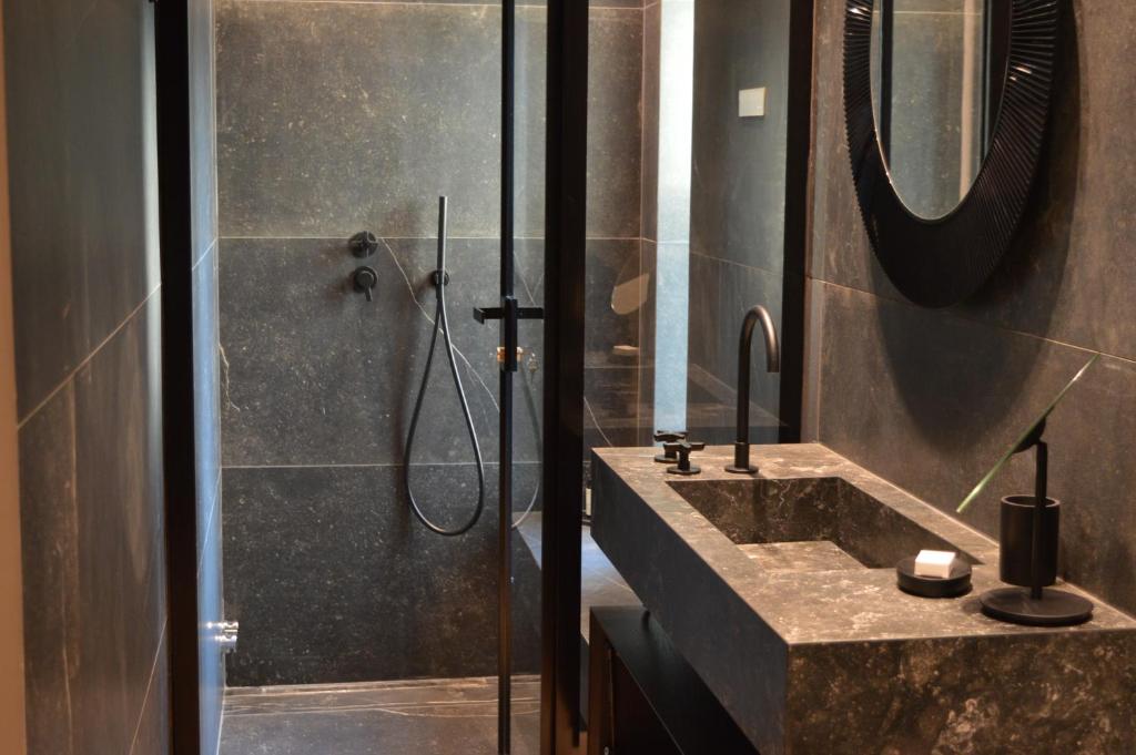Nikiou Suites Luxury Residence photo