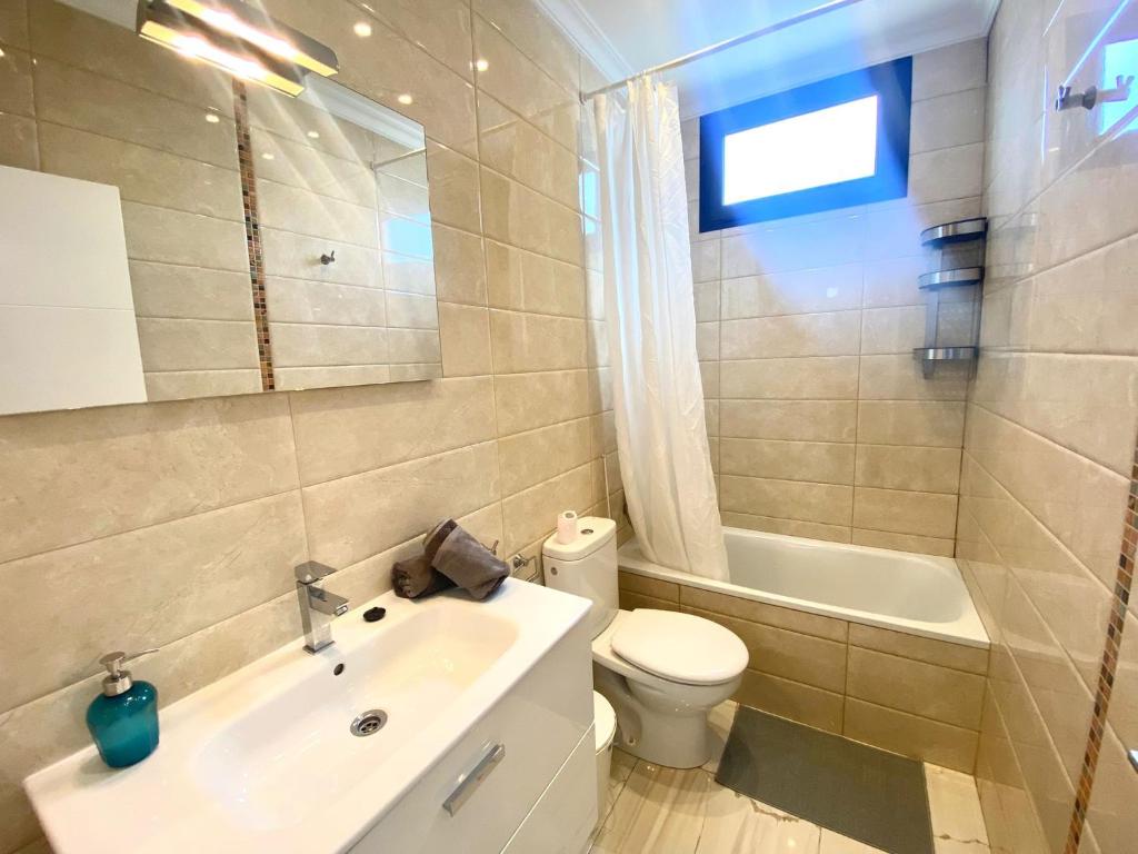 Riviera Park Bungalow (RPB), 2 Bedrooms, 1 Bathroom, Ground Floor - 2
