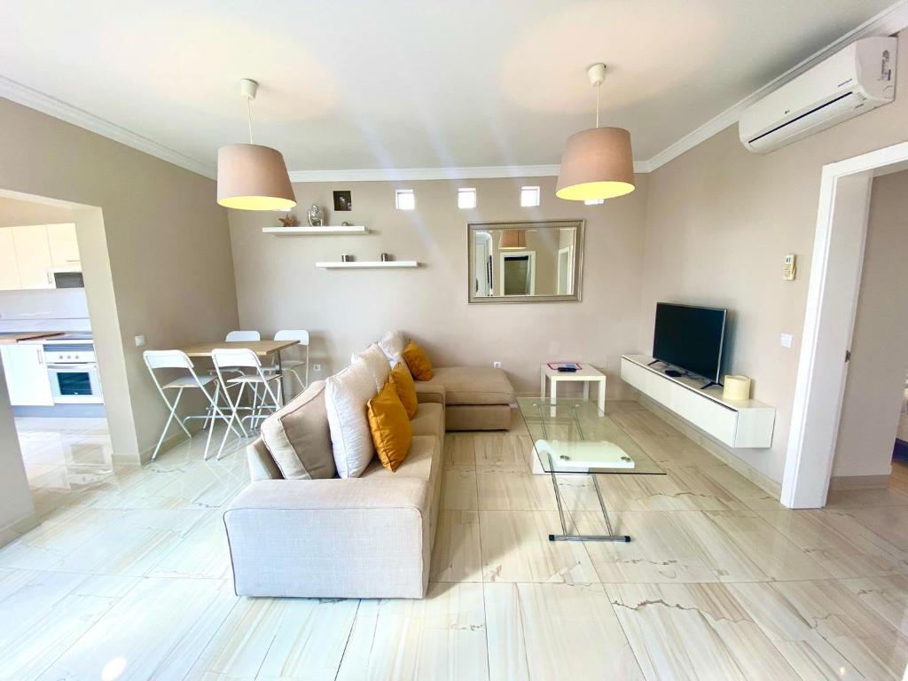 Riviera Park Bungalow (RPB), 2 Bedrooms, 1 Bathroom, Ground Floor - 3