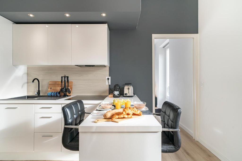 Frontière Monaco, Appartement Rénové Entièrement - AG - 3