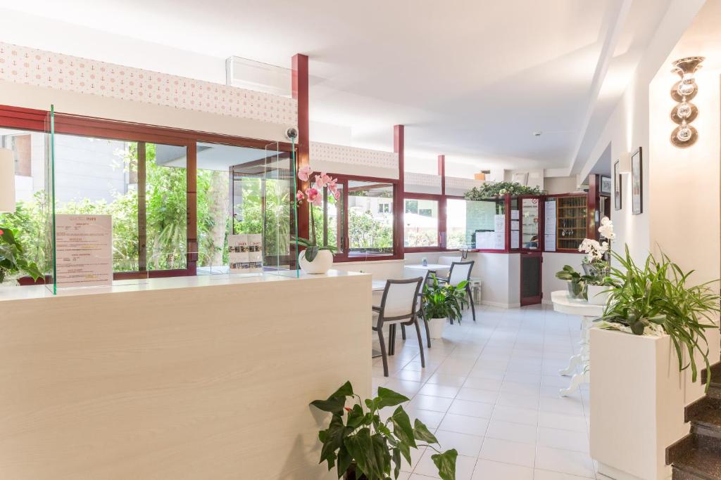 Hotel Parini - 3
