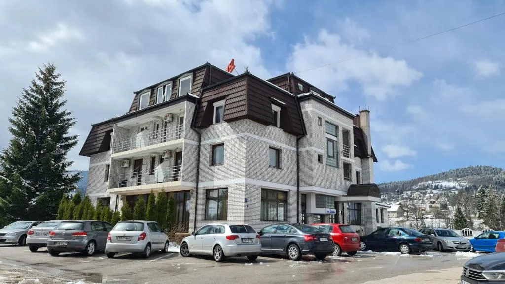 Hotel Damis, Hotel in Pale