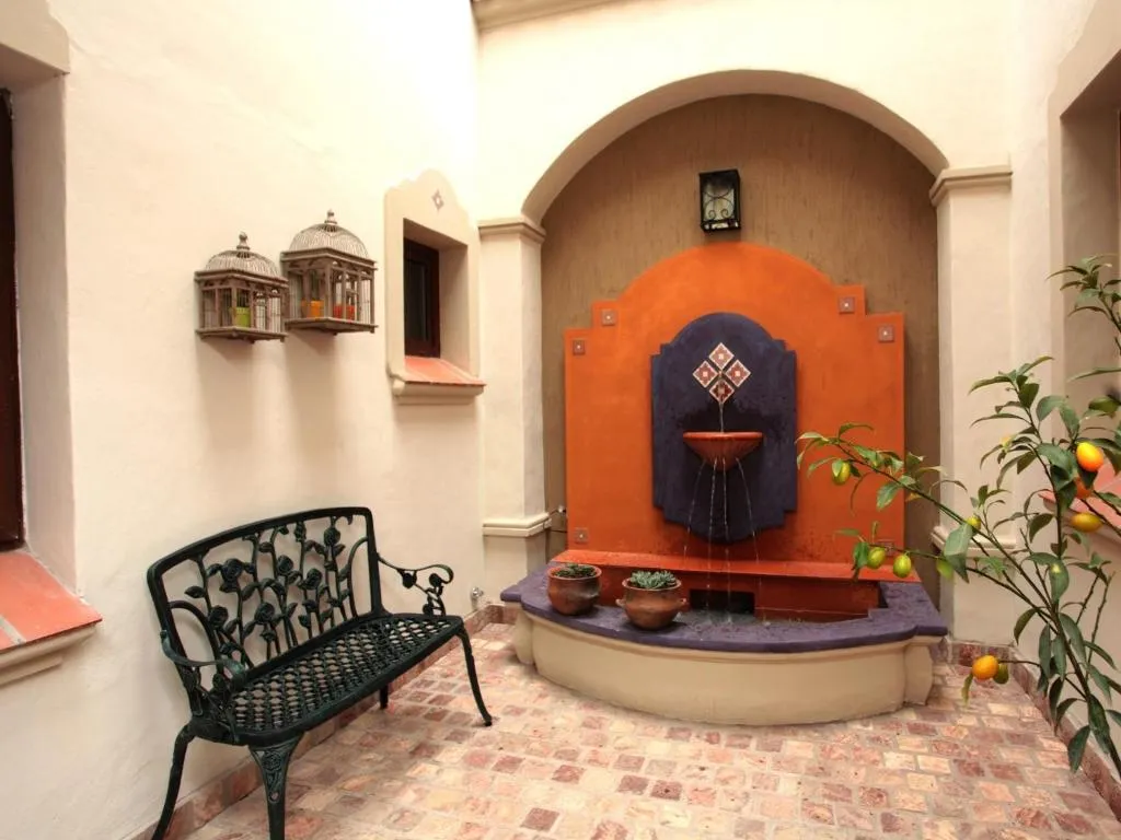 Hotel Boutique Balcón de la Plaza, hotel in Salta