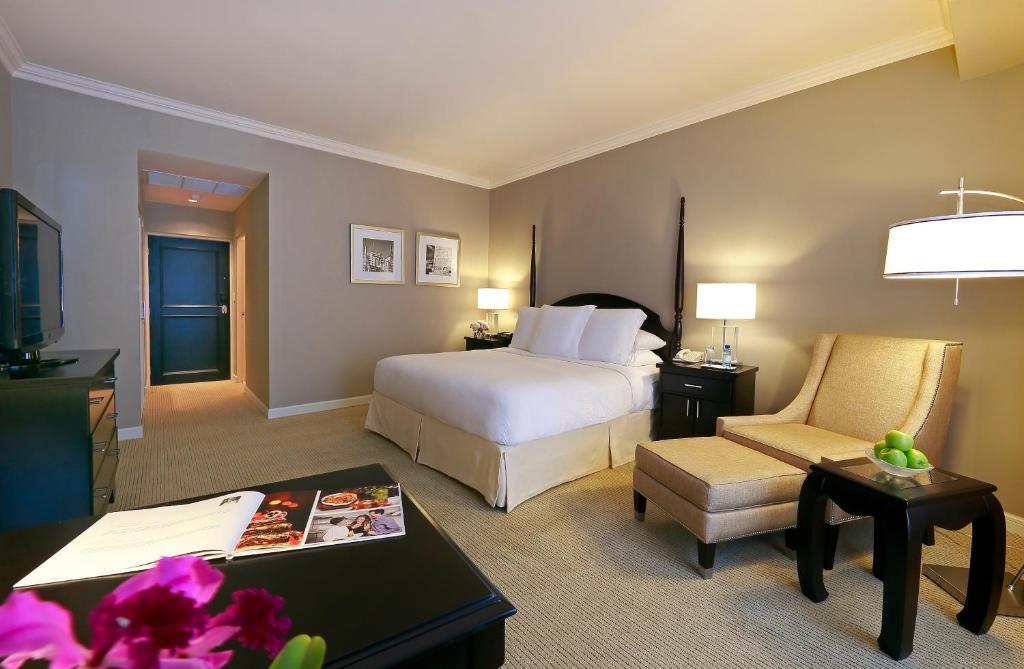 The Bristol Panama, a Registry Collection Hotel photo