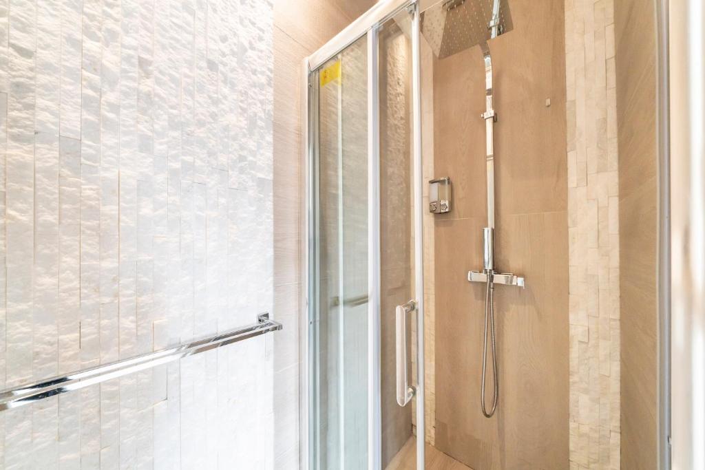 Portes de Monaco, 2 pièces rénové - AA - 5