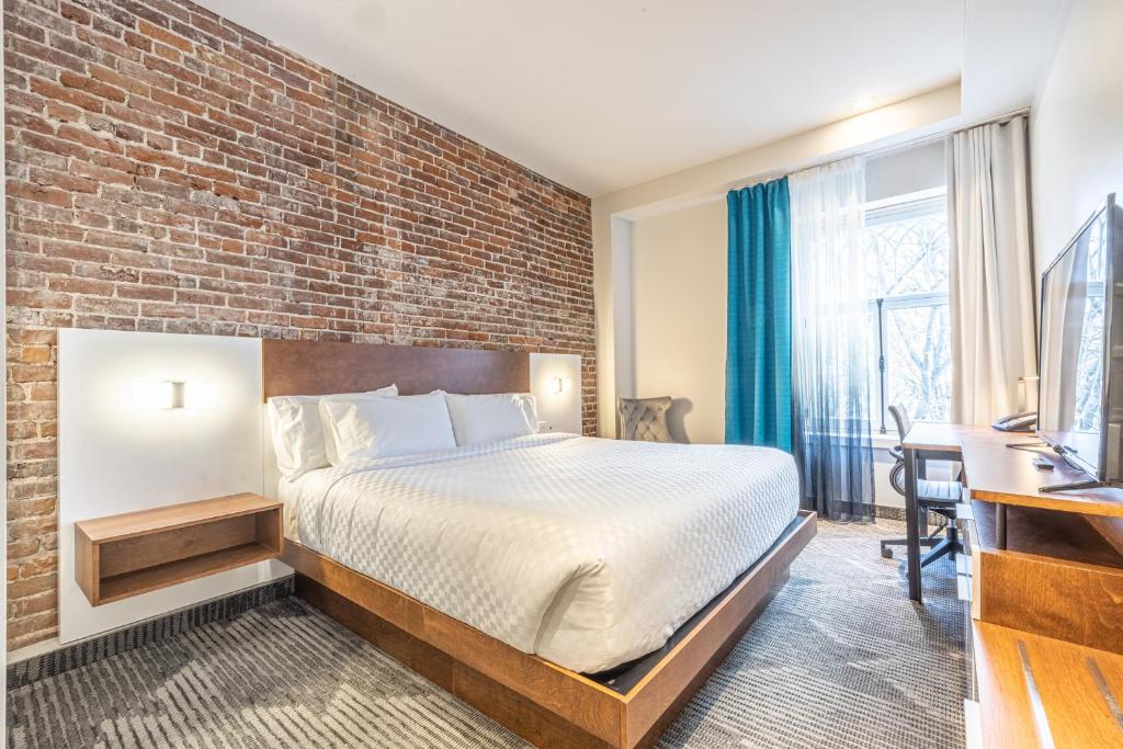 Hotel Manoir Vieux-Quebec — Hotel in Quebec City (QC)