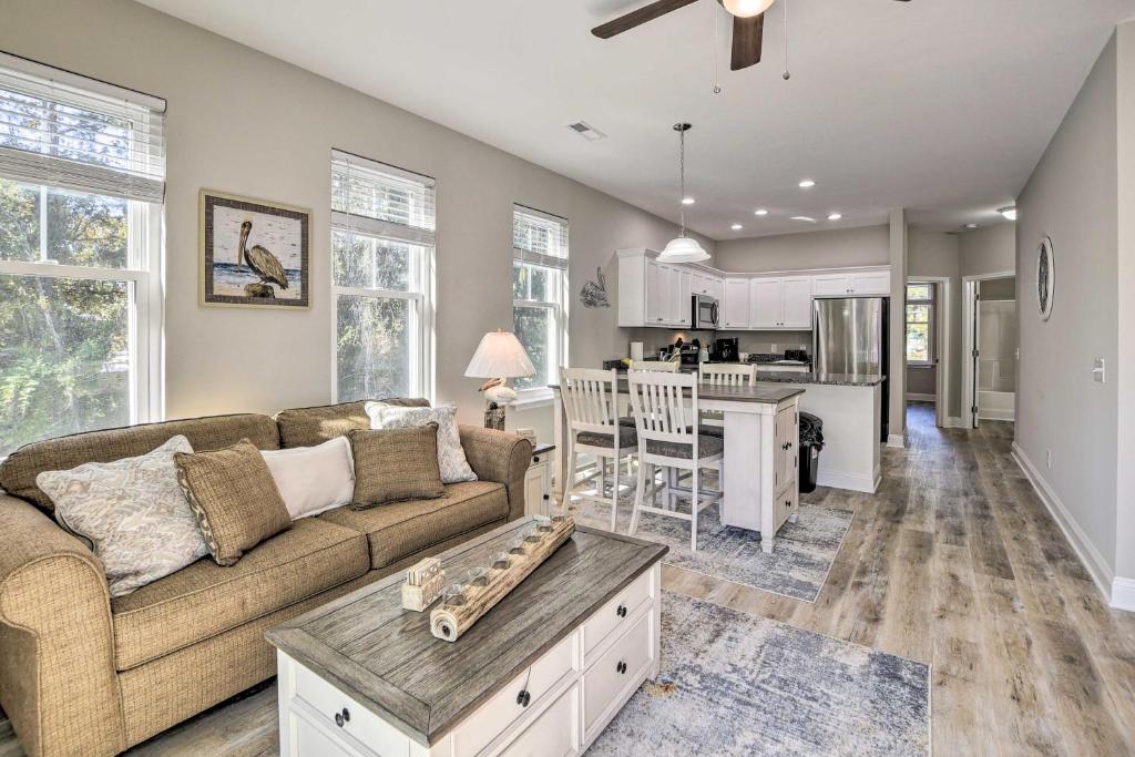 Modern Escape in the Heart of Murrells Inlet, Myrtle Beach