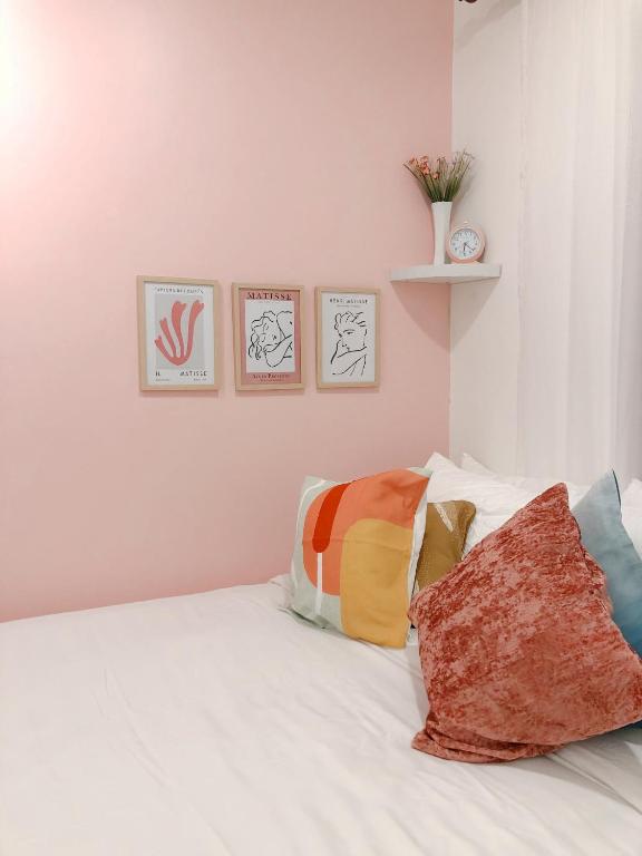 youre at - The Majesty Apartment photo