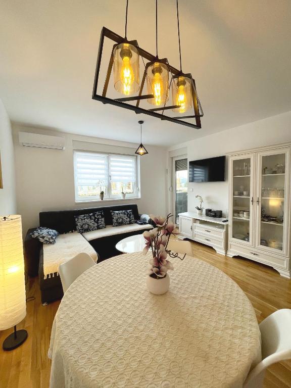 Orhidea Doboj, Doboj