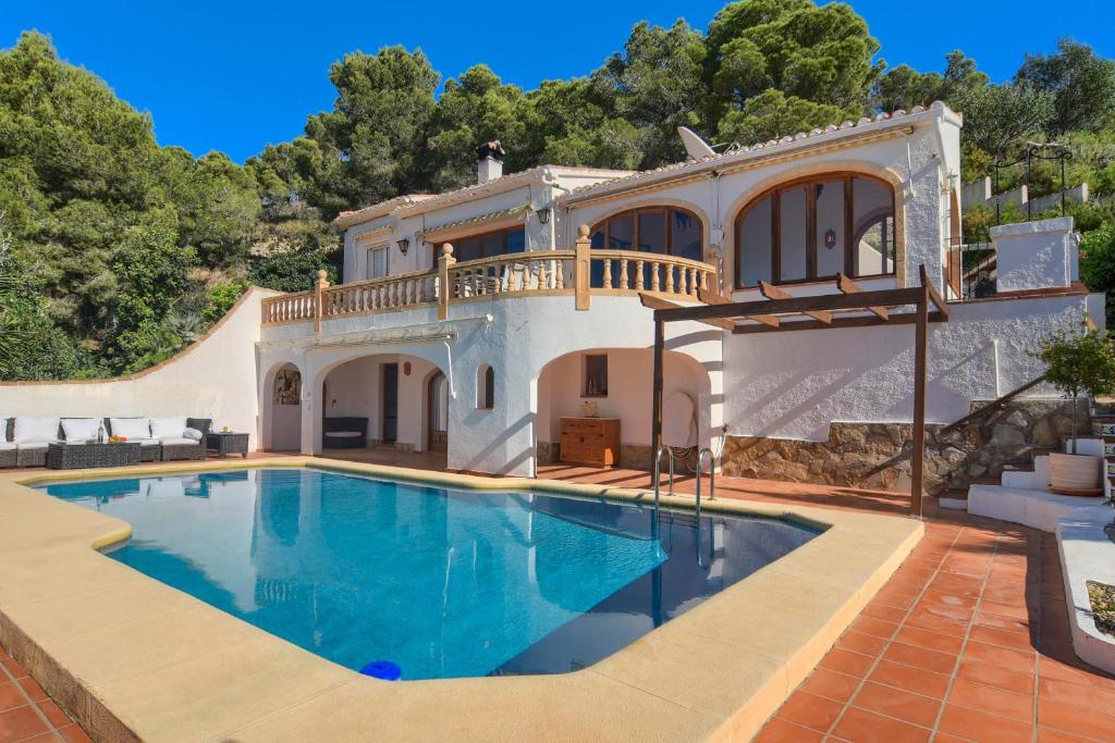 Casa Patricia by Aguilarent - 2