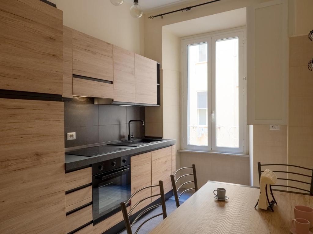 Veneto Holidays - Central Apartment in Via Veneto - 2