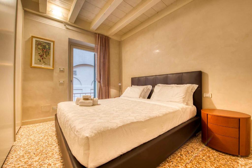 ApartmentsArena - Suite Mercatorum - Piazza Erbe - 3
