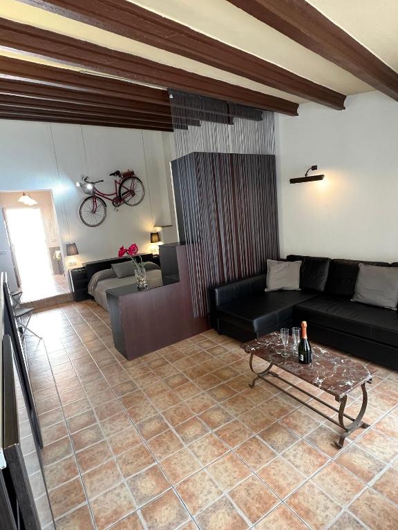 LOFT Del SOL, Centro del Pueblo con Aire Acondicionado, L' Escala