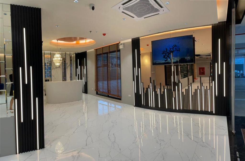โรงแรมเดอะ เนิฟ รัชดา (THE NEUF RATCHADA HOTEL)