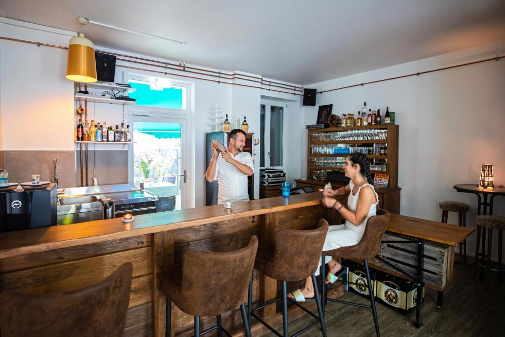 WohnZimmer-Essen photo