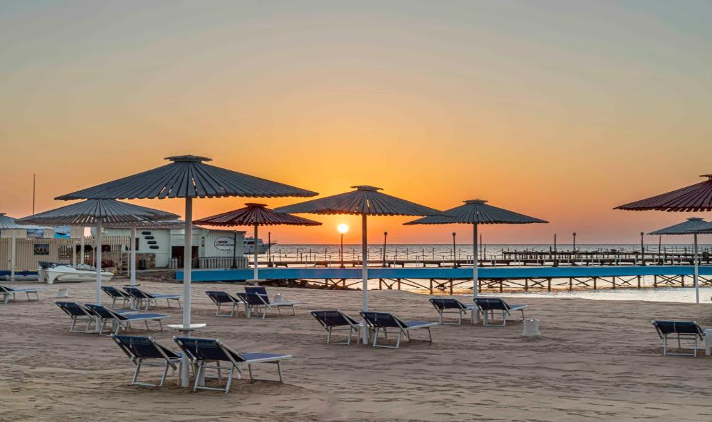 Amarina Abu Soma Resort & Aquapark photo