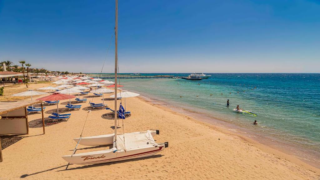 Amarina Abu Soma Resort & Aquapark photo
