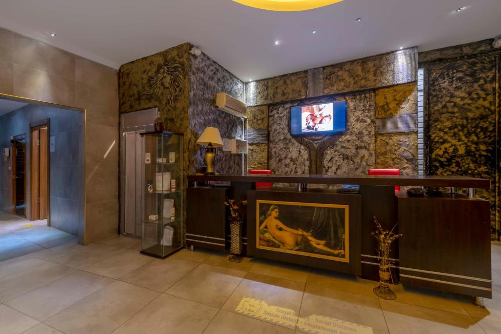 Armas Beach Hotel