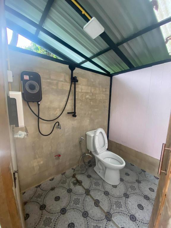 บ้านชายดอย Glamping ดอยแม่แจ๋ม cheason ,Muangpan, Lampang photo