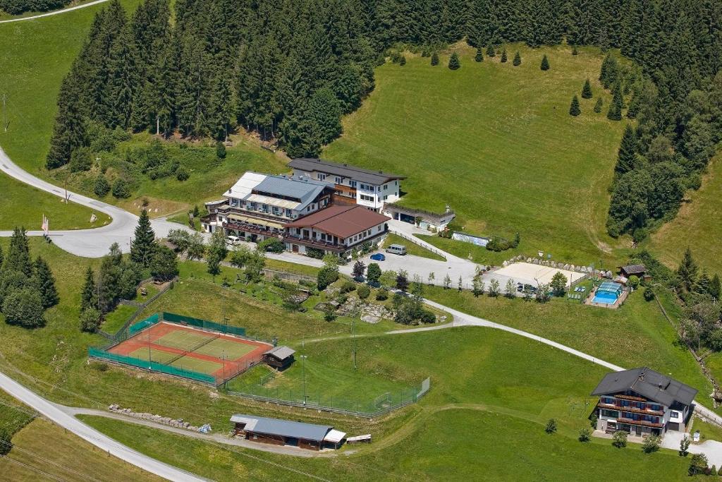 Jugend- und Familienhotel Venedigerhof - 4