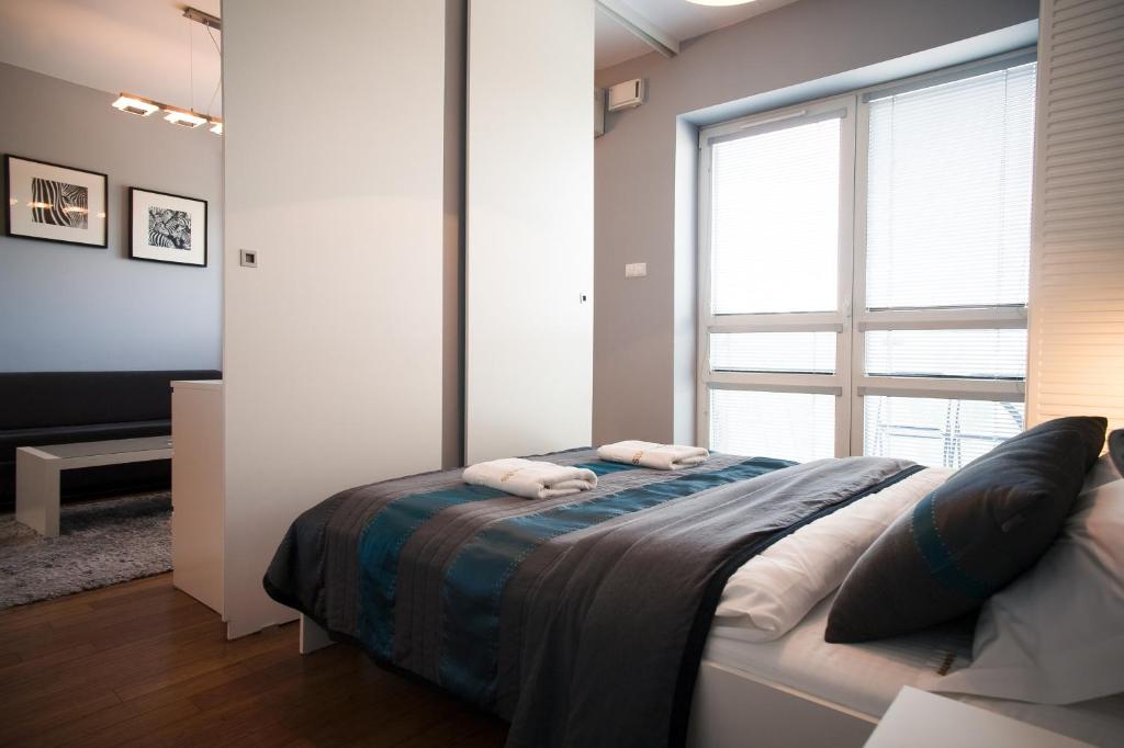 Platinum Towers Central Apartments photo