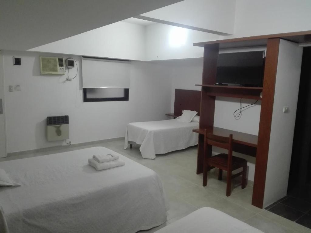 Hotel Americano Pergamino - 3