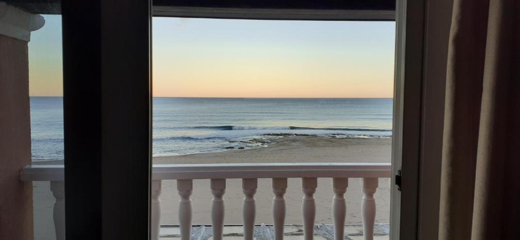 Lloyds Beach Club Photo 28