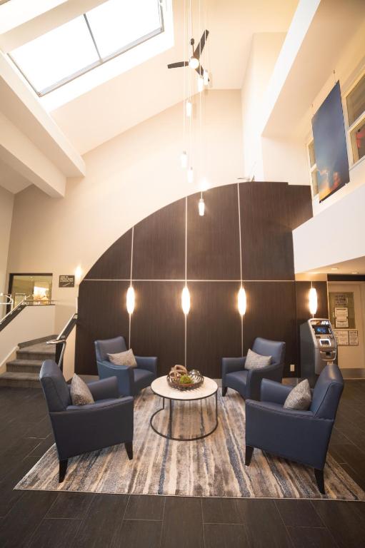 Quality Hotel Burlington photo