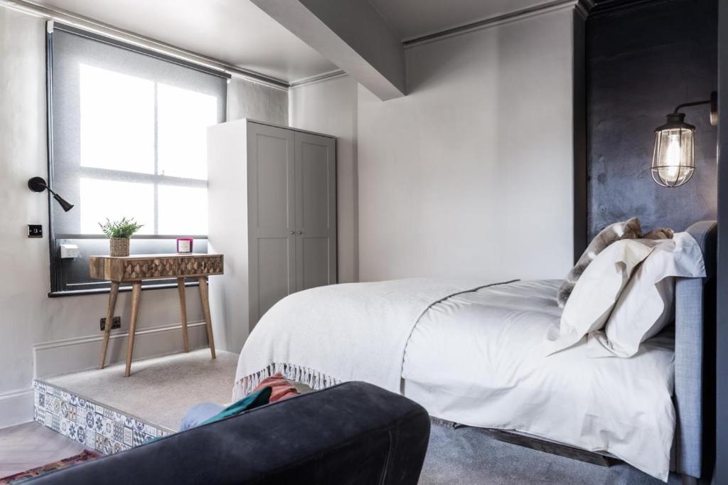 Eden Apartment photo