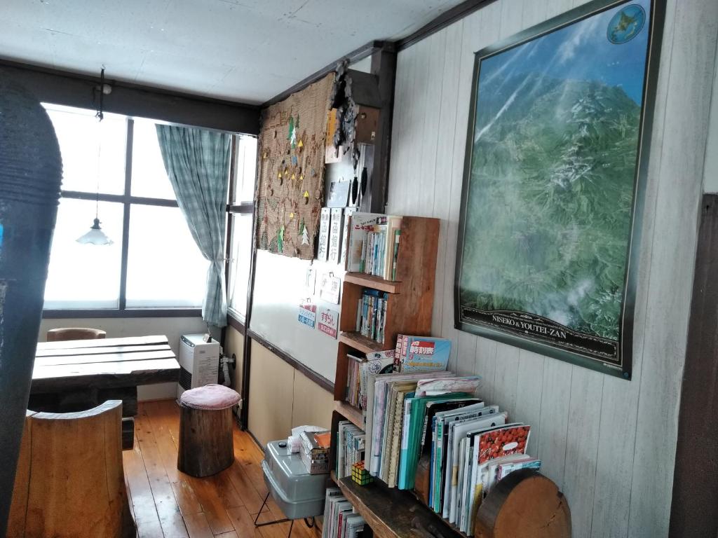 Shared lounge/TV area