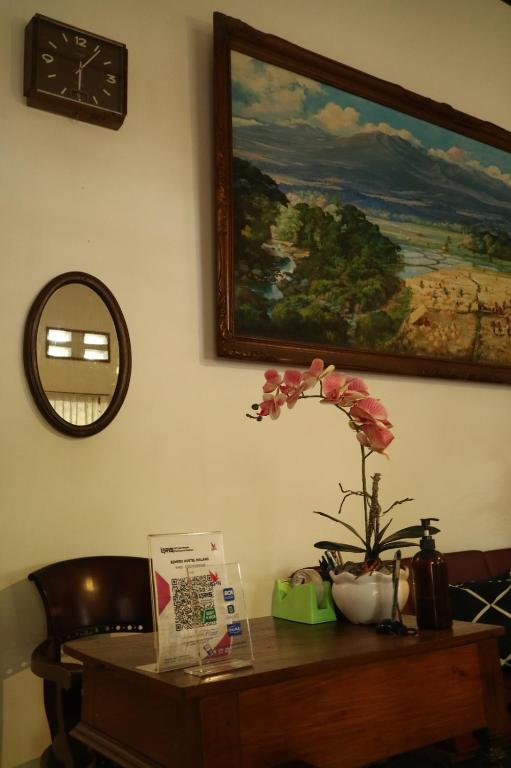 フロント・ロビー