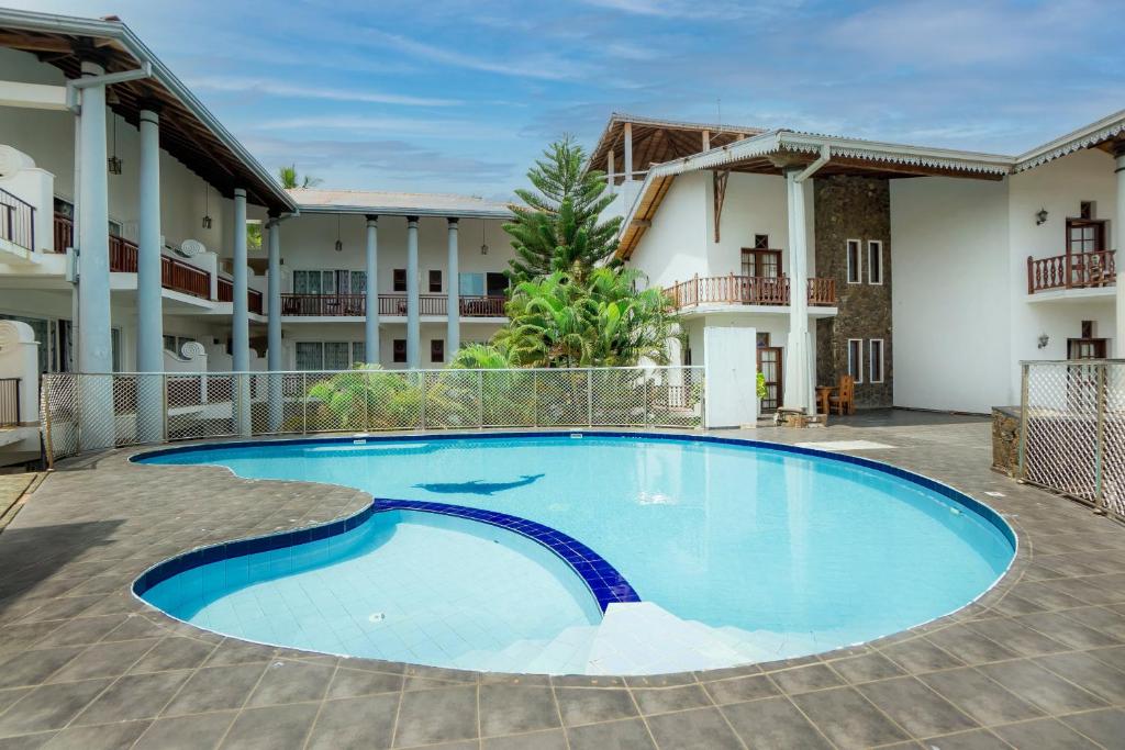 Hotel Neptune Bay unawatuna beach photo