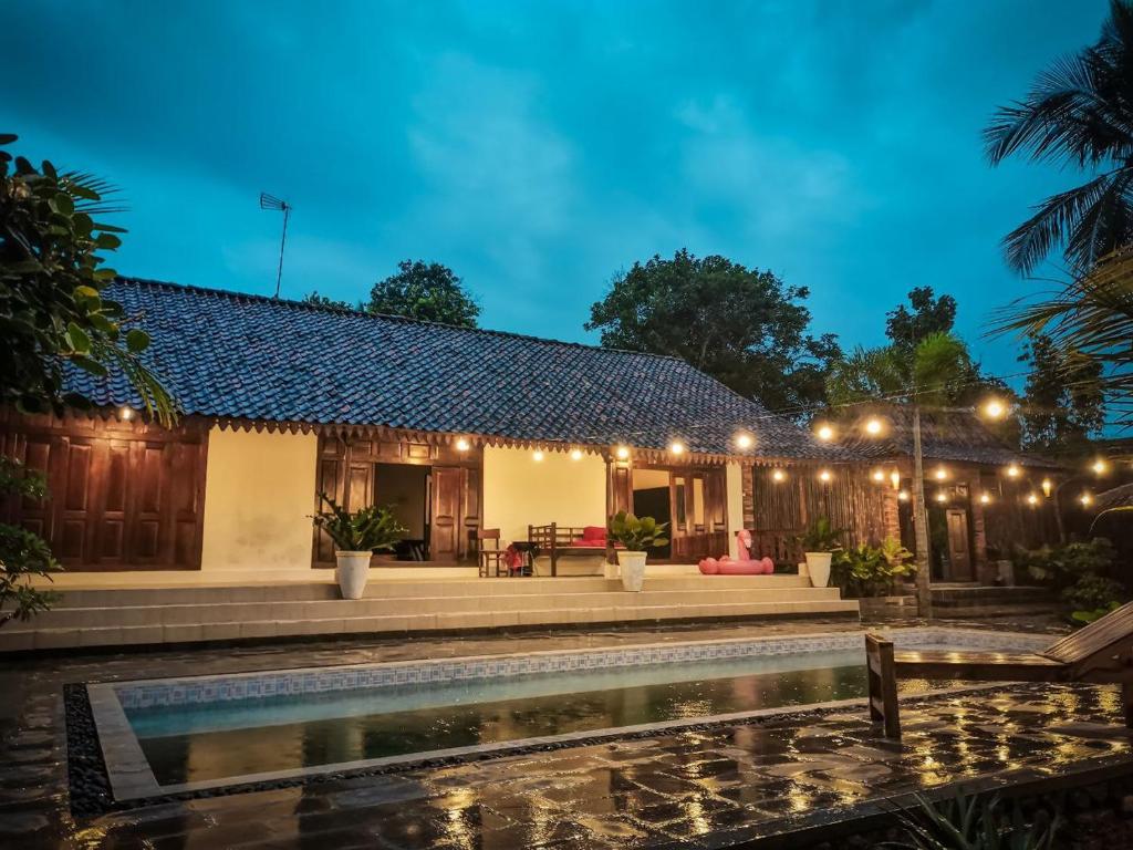 Ndalem Treko Homestay — Hotel in Magelang