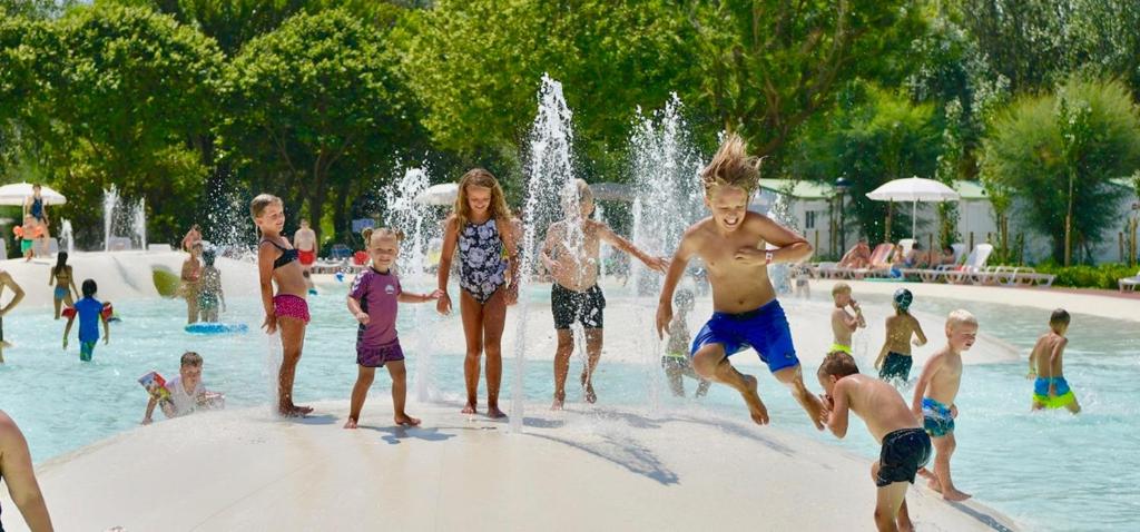 Isamar Holiday Village photo