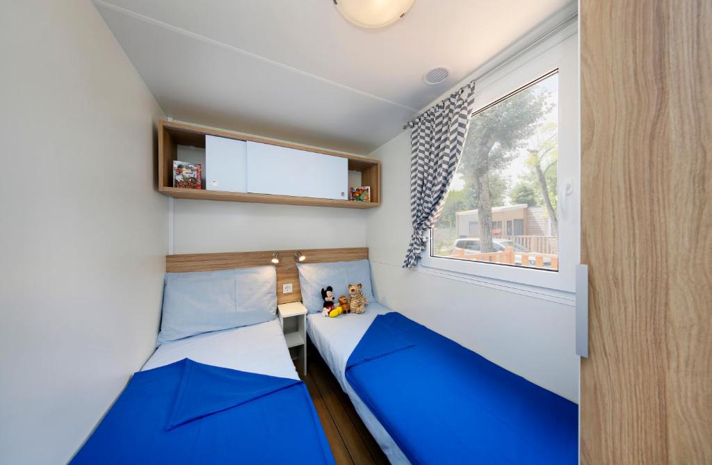 Albatross Mobile Homes on Camping Bella Italia photo