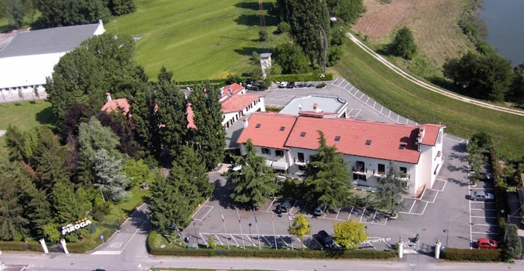 Hotel Piroga Padova — Hotel in Selvazzano Dentro