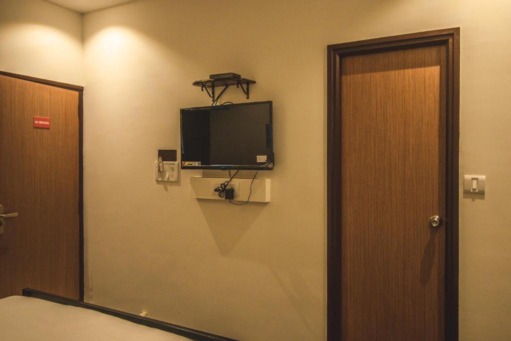 Amber Rooms photo