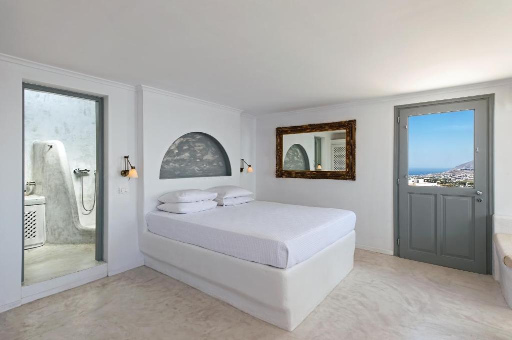 Lava Suites & Lounge Hotel photo