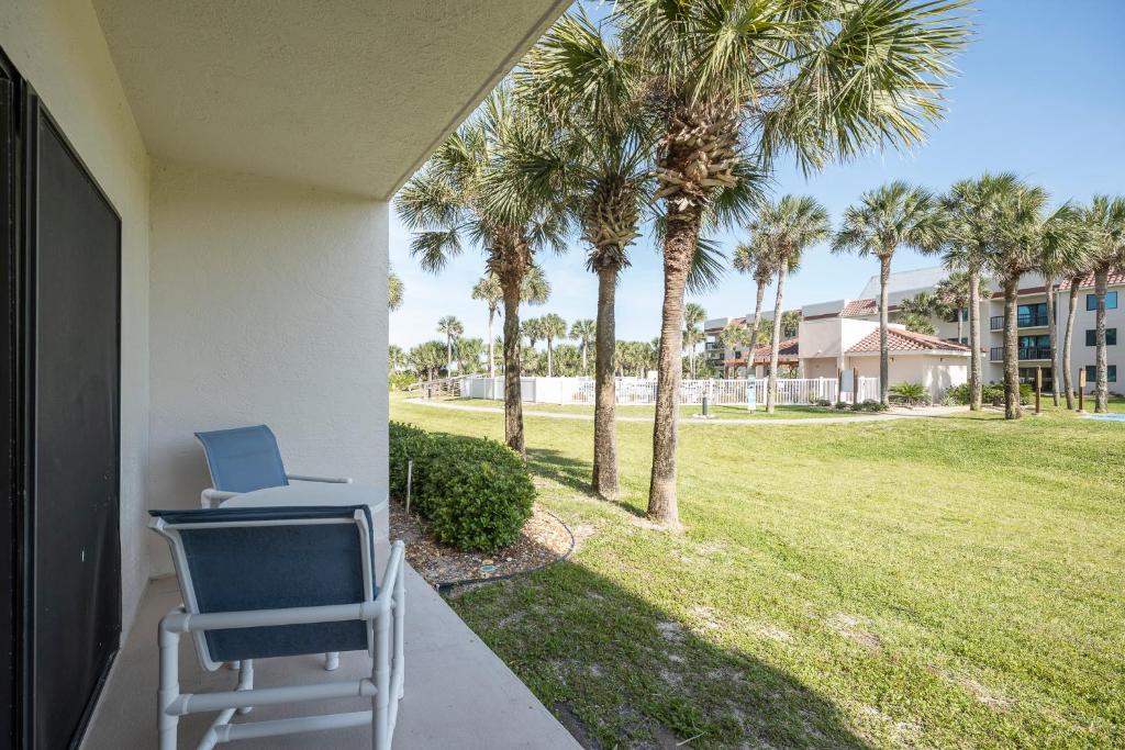 Ocean Village Club Q14, Ocean View, 2 Bedrooms, Pet Friendly, WiFi, Sleeps 6 — Hotel in St. Augustine (FL)