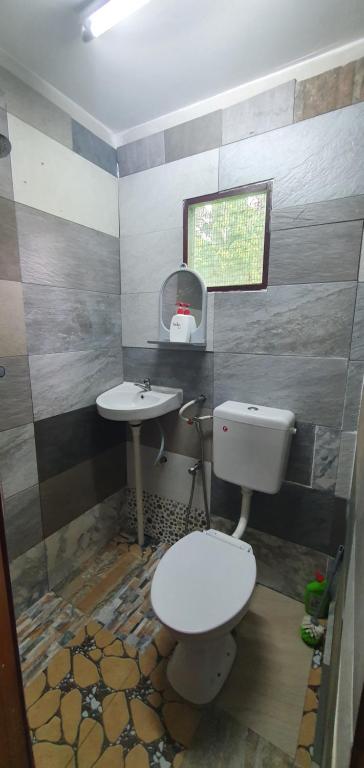 Chalet Kampong Guar, Manong photo