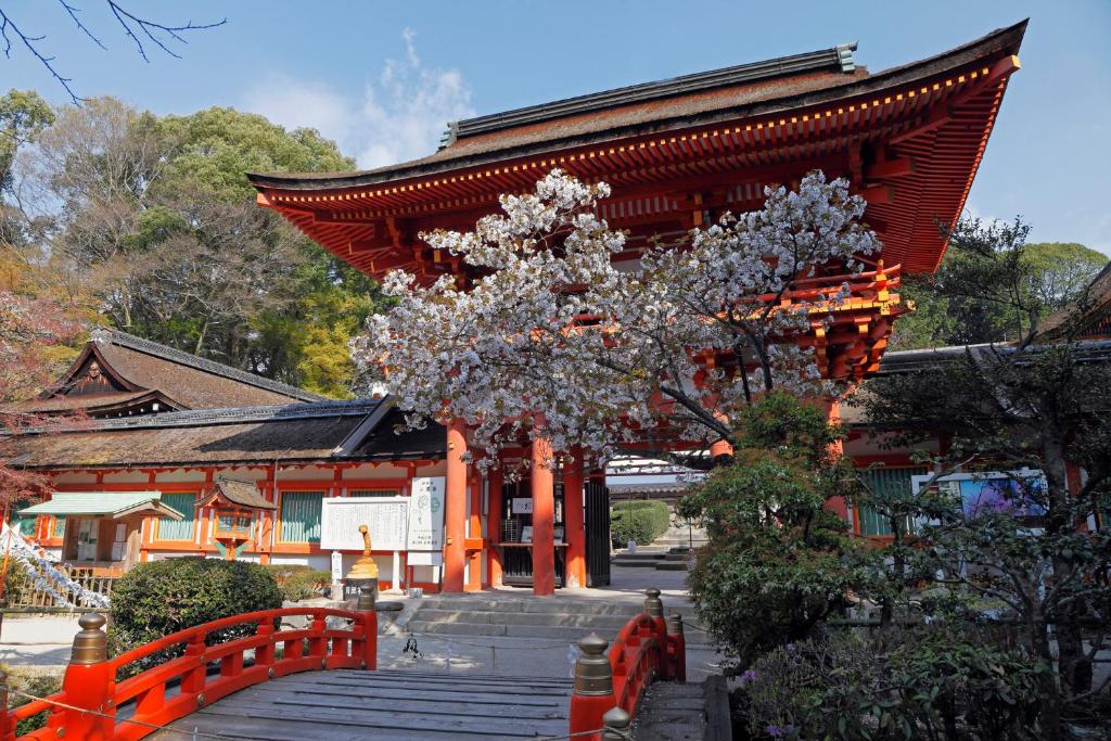 Nearby attraction
