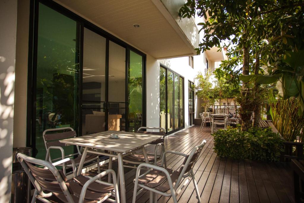 Balcony/terrace, Sang Serene House in Chiang Mai