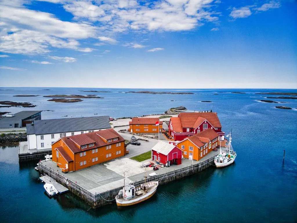 Finnøy Bryggehotell - by Classic Norway Hotels, hotel in Finnøy