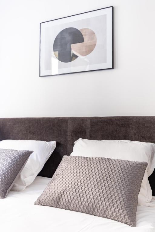HSH Ballu - Saint-Lazare Cosy Studio photo