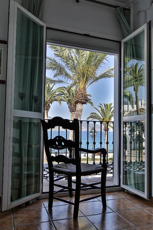 Hostal Marissal by Dorobe — Hotel rooms in Nerja, Andalusia