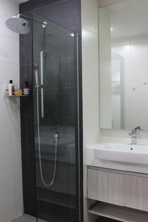 Suasana Suites D'homestay JB Town photo
