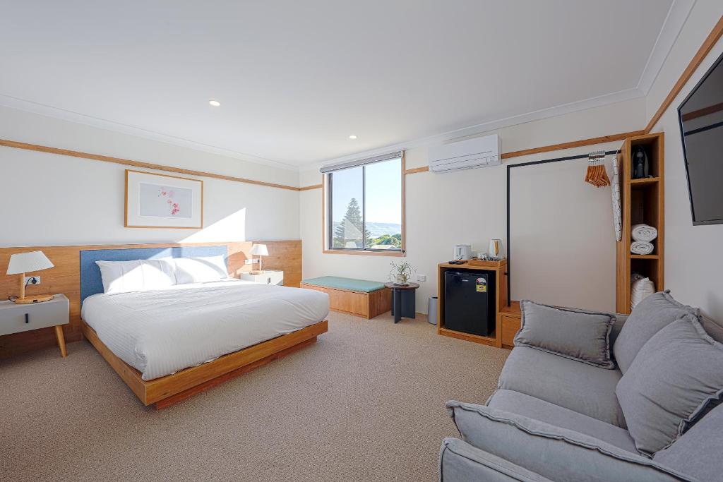 Blue Ocean Motel Apollo Bay photo