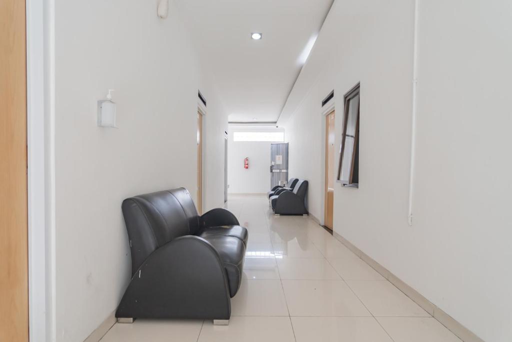 RedDoorz near Alun Alun Bandung 3 RedDoorz near Alun Alun Bandung 3