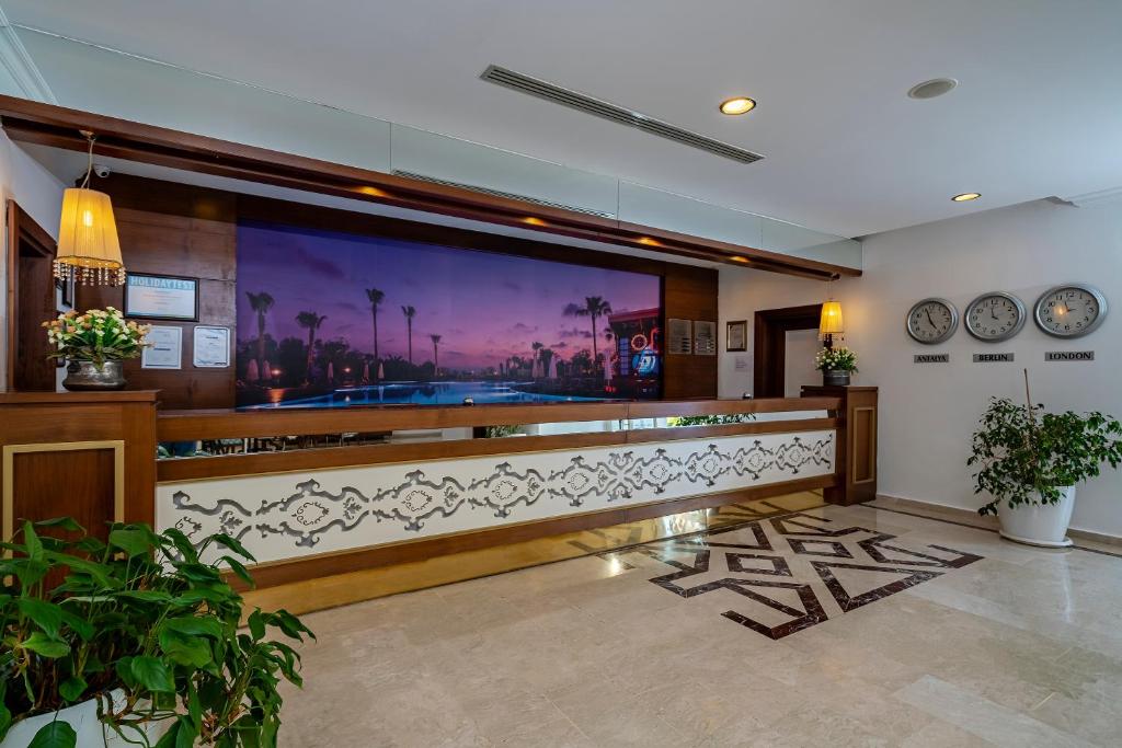 Iz Flower Side Beach Hotel photo