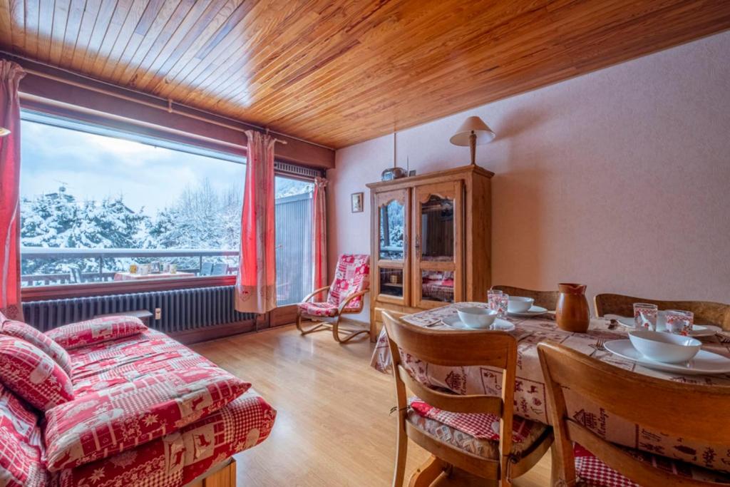 Apartment With Balcony Close To The Ski Slopes - 5